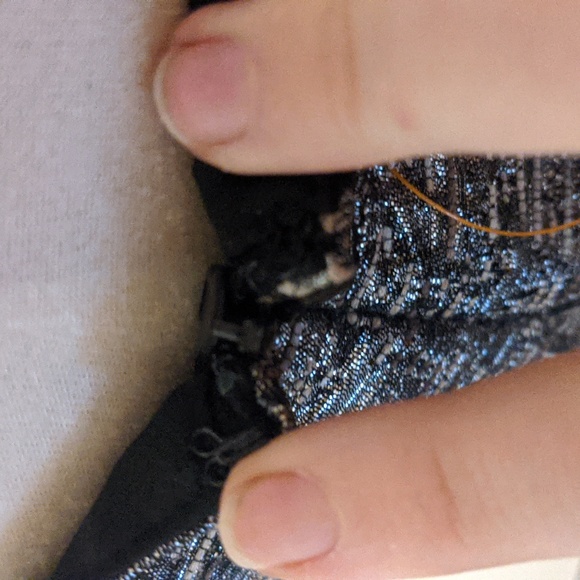 Banana Republic Glam Short Skirt - Fine Silver Cream Tan Pattern - Picture 4 of 5